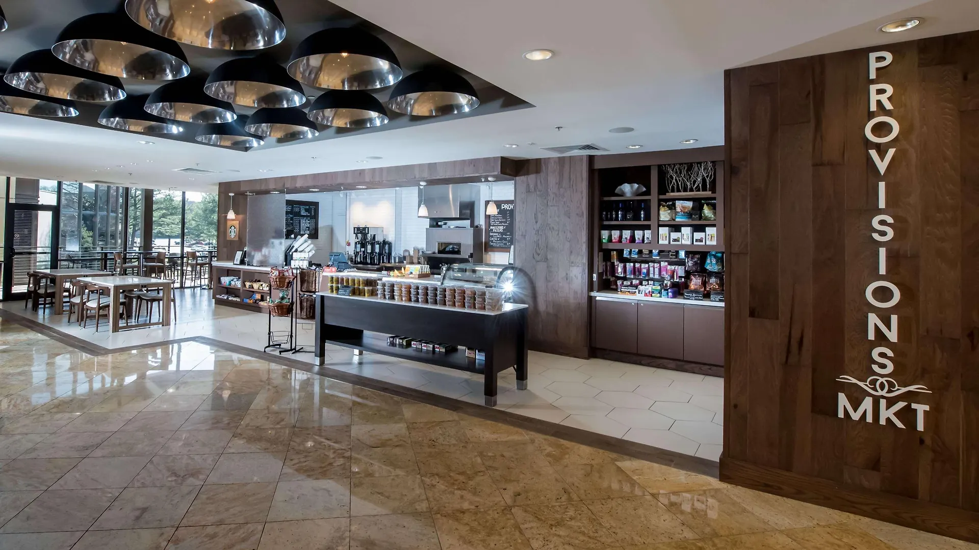 Hilton Memphis Hotel 4*,