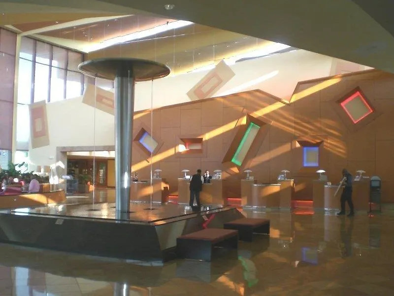 Hilton Memphis Hotel 4*,