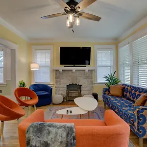 Spacious With 6 Beds, Games, And Fire Pit - Close To Beale Street, Bbq, Graceland, & Liberty Bowl Memphis