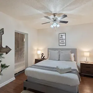 Affordable Downtown W Views Memphis
